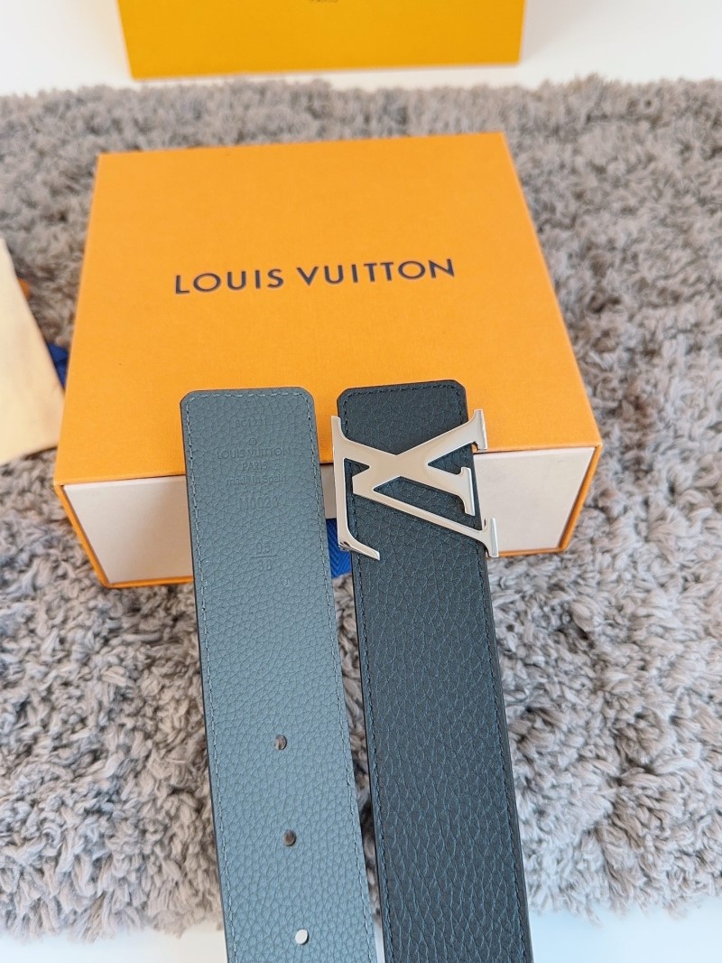 LOUIS VUITTON Belts